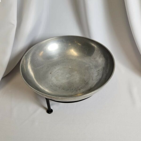 Pewter Round Bowls with Stands - Image 2